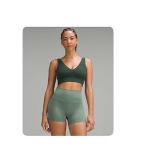 lululemon Align™ V-Neck Bra Light
Support, C/D Cup